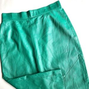 Vintage green soft leather midi skirt